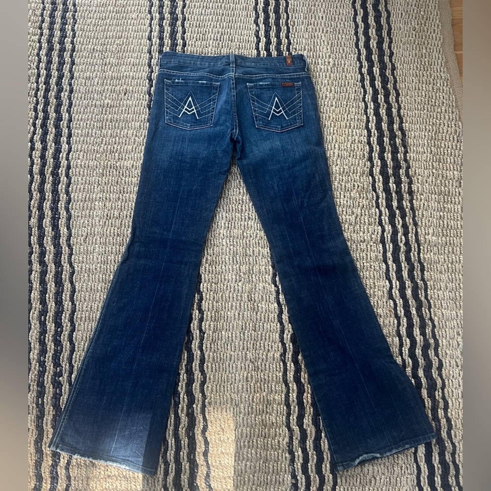 Seven for all Mankind Women's “A” Jeans. Flair leg. Size 29. Worn a few times.